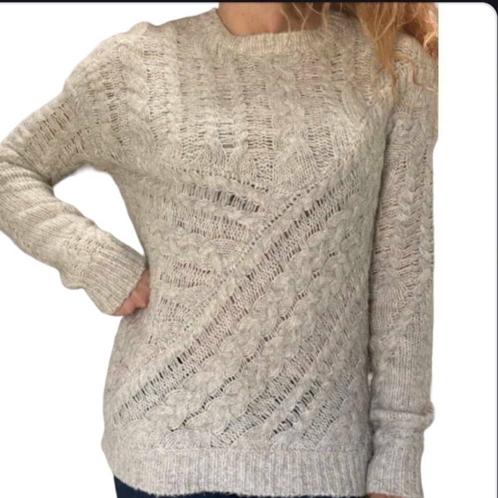 𝅺line Billow Super Soft Crew Neck Cable Knit Sweater